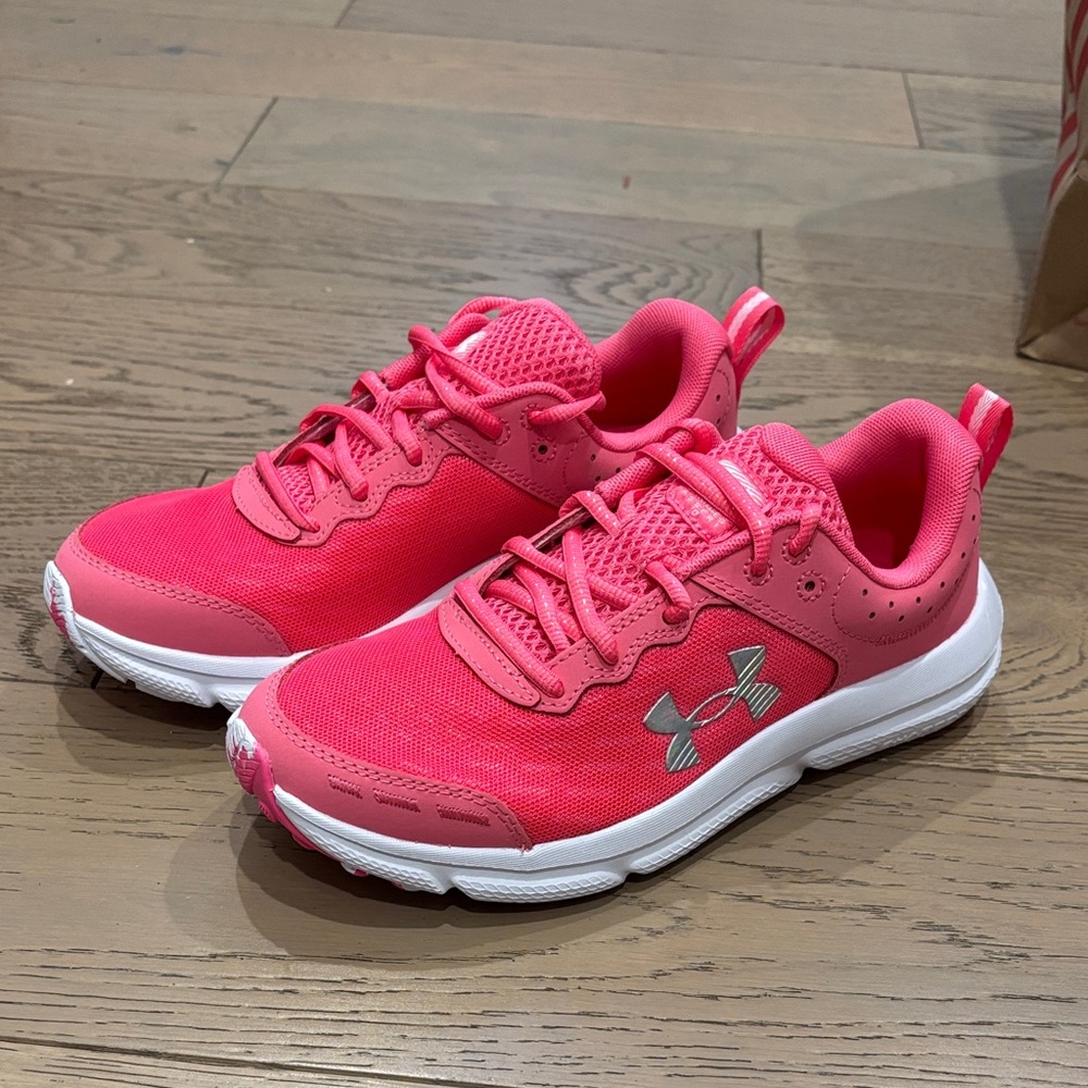 Never worn! Under Armour Kids Pink Sneakers